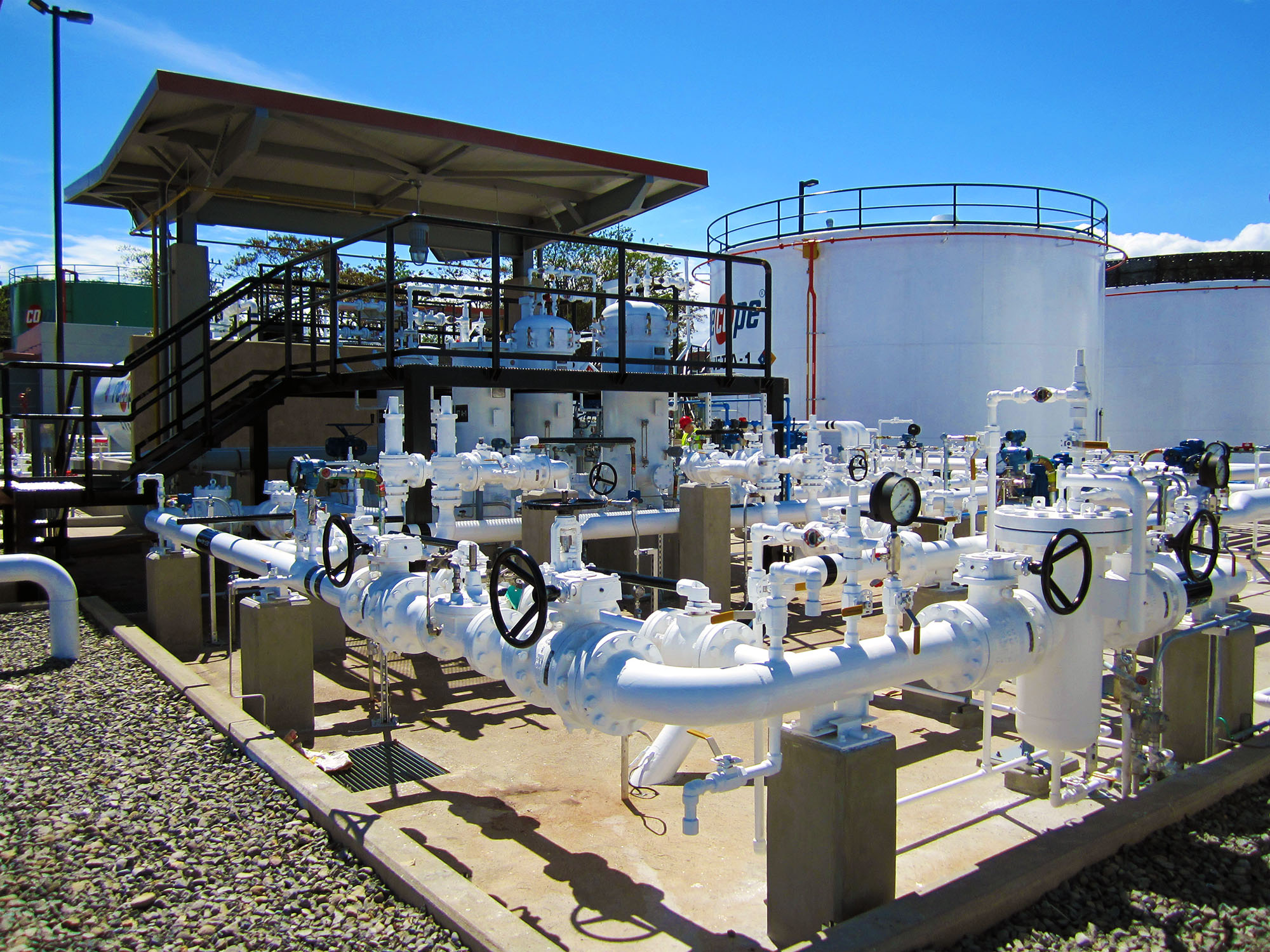 Fuel Receiving Station with Pig Catcher and Pressure Reducing Valves